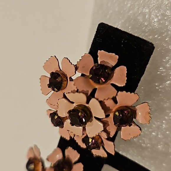 Vintage Pink Enamel & Purple Rhinstone Screw On Earrings - Picture 2 of 7
